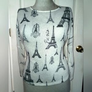 Blu Planet white sweater blouse with grey French motifs